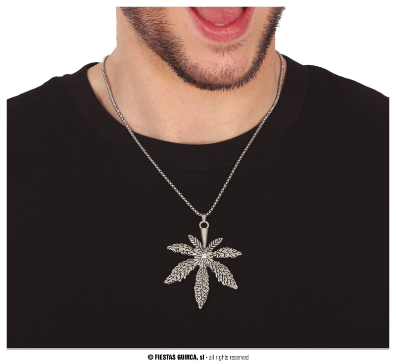 Kovový přívěsek marihuana